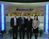 科諾爾熱熔膠產(chǎn)品品質(zhì)一流，硬件實(shí)力雄厚！